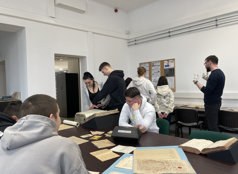 Szakmai tapasztalatszerzések a közszolgálati ügyintéző tanulóknak